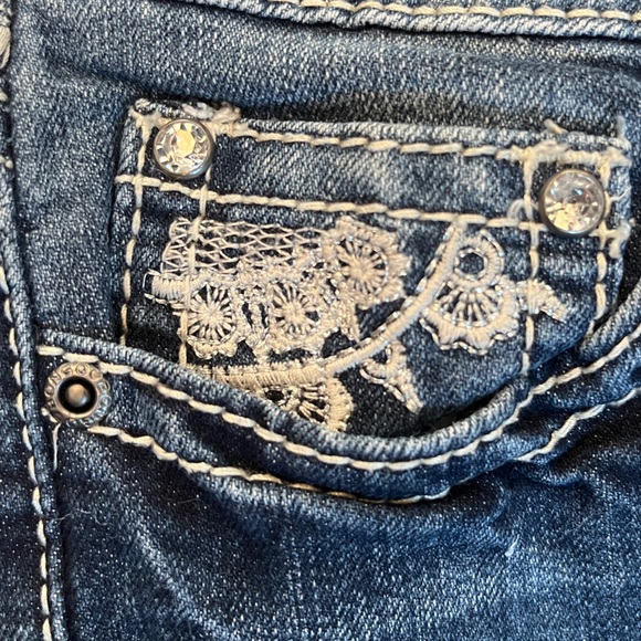 Bongo embellished Lo-Rise Bootcut Silver Embroiderey Jeans - Picture 11 of 11